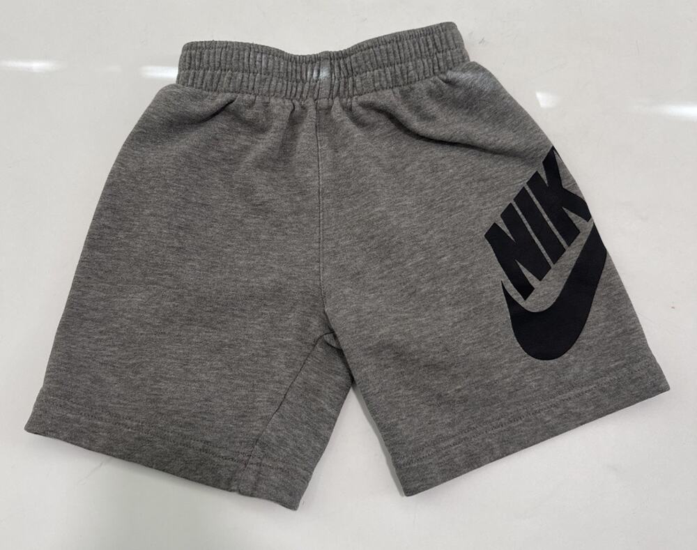 Nike Shorts Large SWOOSH Kids Youth Boys Size 6 Gray